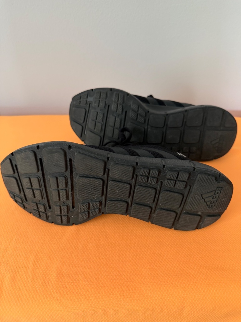 Adidas Women's Swift Run Sneakers - Picture 7 of 8